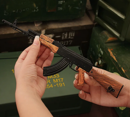 AK47 Luxurymodell med rörliga delar