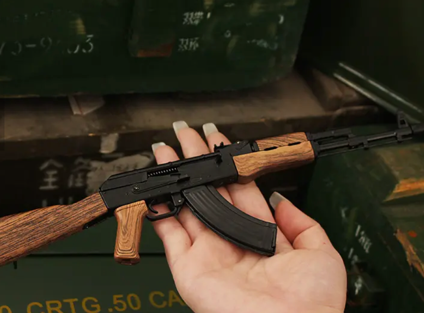 AK47 Luxurymodell med rörliga delar